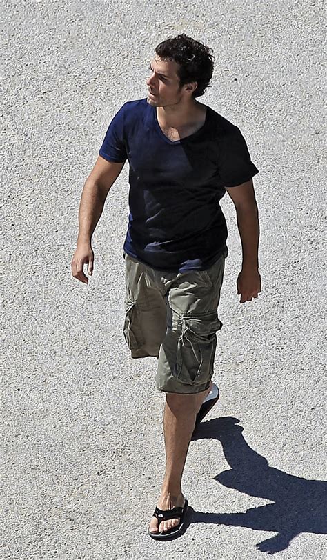 Just choose imperial or metric, enter your measurements, and click convert. Henry Cavill ~ FEET Always
