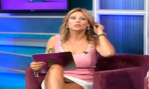 La cuenta está en manos de su amiga hasta que ella salga del. El "bolocazzo" de Carola Julio - TeCache.cl