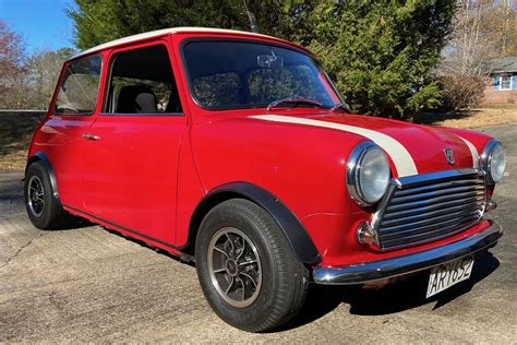 1976 Mini 1000 Mk Iv For Sale On Bat Auctions Sold For 11000 On