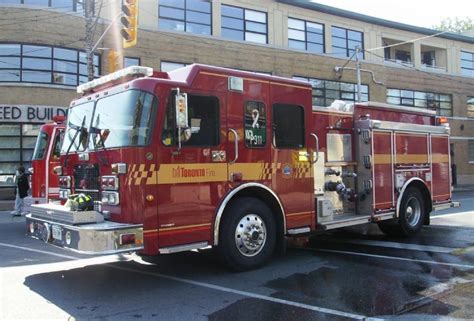 Fire Engines Photos Toronto Fire Services Pumper