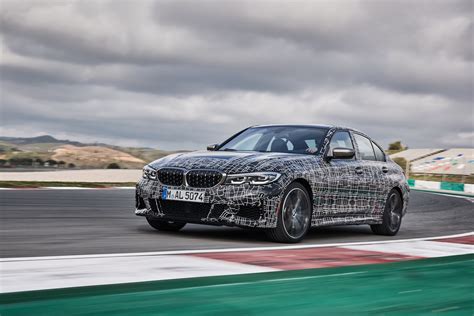33 Bmw M340i Xdrive Pictures