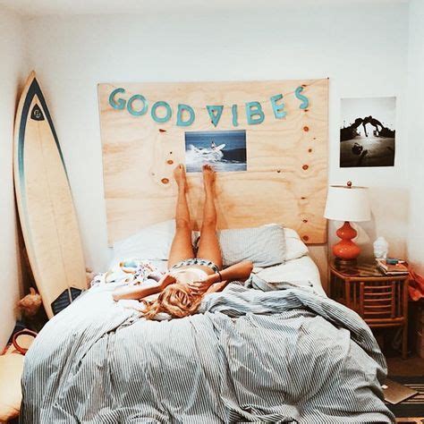 It's a great diy home decor if you love the beach but live too far away to enjoy it everyday. Pin on more bedroom inspo