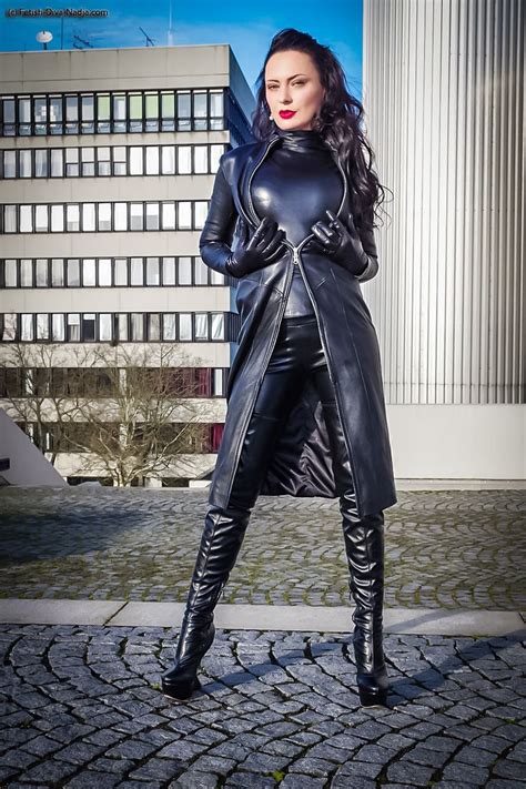 long leather coat leather outfit mistress sexy outfits beautiful women amazing women diva