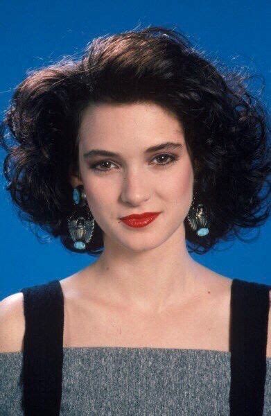 Pin By Richmondes On Heathers 1989 Winona Ryder Winona Ryder Heathers Winona