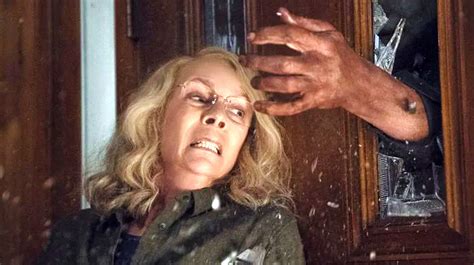 New Halloween Ends Set Photo Teases Laurie Strode Ready To Face Her Trauma