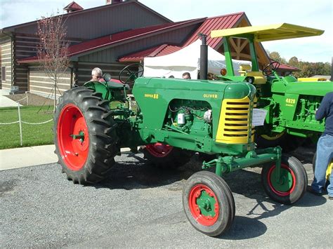 Oliver Super 88 With Wide Front Antique Tractors Pinterest