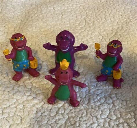 Barney Figurines Lot 4 Vintage Barney The Purple Dinasour 3775909760