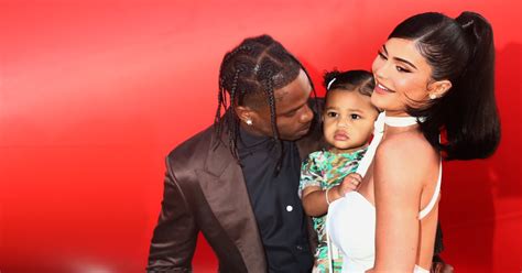 Meet Kylie Jenners Son And Daughter Stormi And Aire Popsugar Celebrity