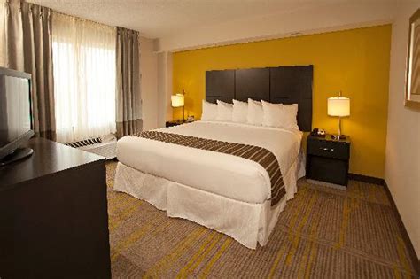 This hotel is next to miami international airport, and six miles from downtown miami. Comfort Suites Miami Airport North - UPDATED 2017 Prices ...