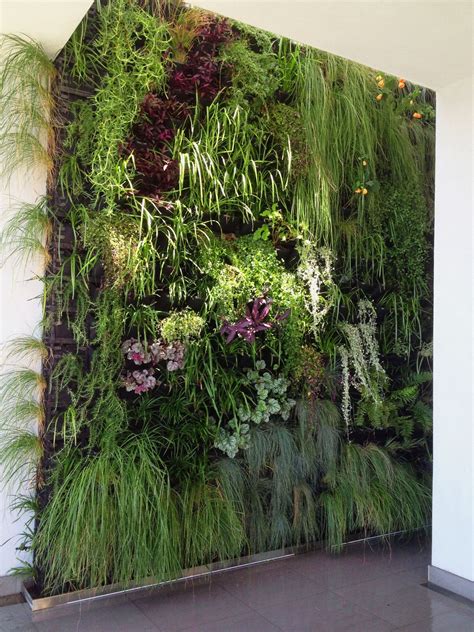 10 Inventive Ways To Decorate Indoor Vertical Garden
