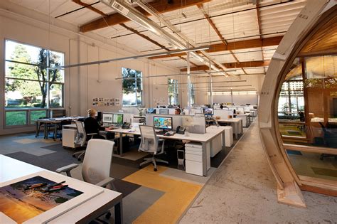 Large Contemporary Office Space Evo Design Center