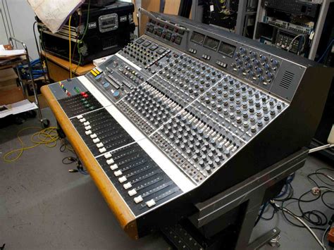 Check spelling or type a new query. Neve Desk for sale in UK | 13 second-hand Neve Desks