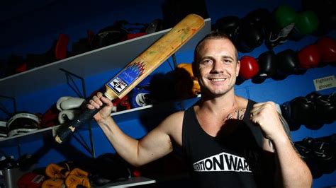 Оглас од претпријатие се продава од: In my corner: Aussie boxing roundup with Grantlee Kieza ...