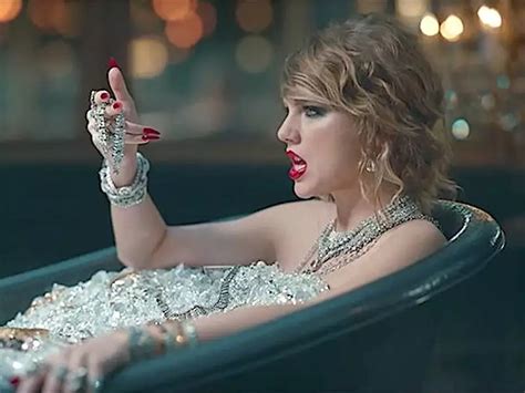 Taylor Swifts New Single Managed To Be One Of Youtubes Most Played