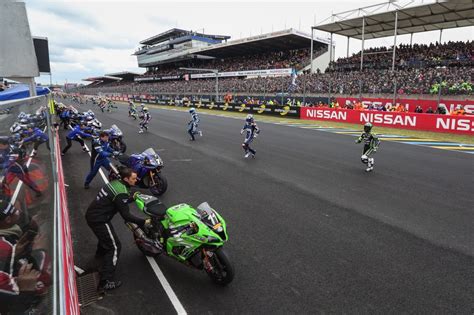 Es organizada por el automobile club de l'ouest (aco). El 24 horas de Le Mans de moto fue aplazado por el ...
