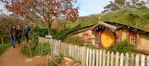 Hobbiton And Rotorua Private Tour From Auckland