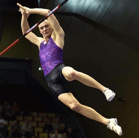 It's just not easy to it's not fun being a pole vaulter on the go, no other olympic athlete has to worry about tools. Former Ole Miss Pole Vaulter Sam Kendricks Serves USA Both ...
