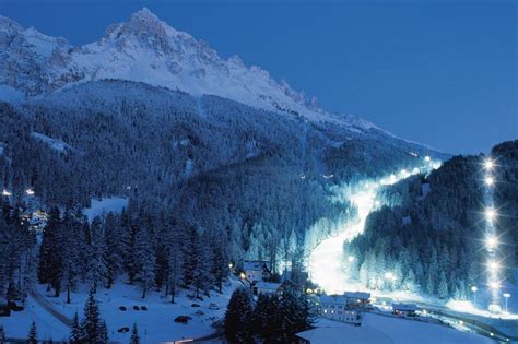 Das val di fiemme ist in den deutschsprachigen ländern unter dem namen fleimstal bekannt. Val di Fiemme a 360 gradi - DoveViaggi.it
