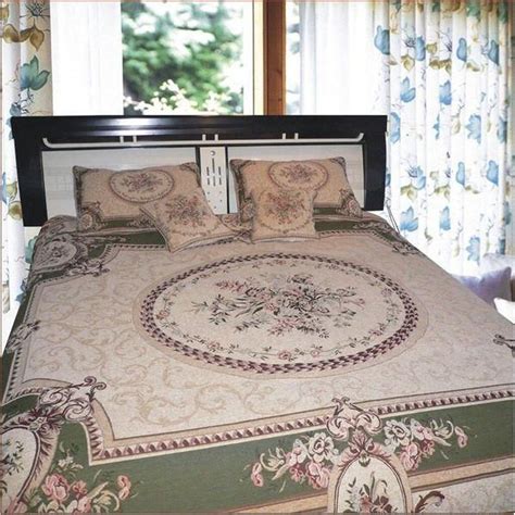 Beddinginn.com has a large of classy and stylish selections floral bedding sets you can choose.new arrival keep update on floral bedding sets and you can purchase the latest trending fashion items. Dark Olive Green Victorian Floral Elegant Chenille ...