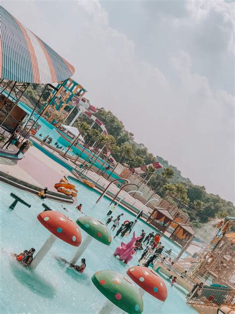 Jalan bangi avenue 1/2, bangi avenue, 43000 kajang, selangor, malaysia. Bangi Wonderland Theme Park & Resort, Betul Ke Best?