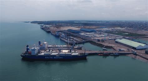 Yilport Begins Dredging At Puerto Bolivar Container Management