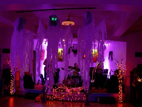 10 Ideal Crazy Party Ideas For Adults 2023
