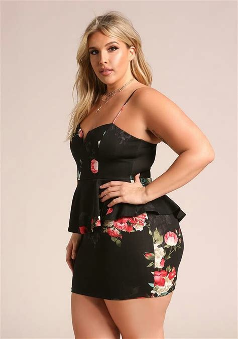 Pin By Jeff Ledford On Grrls Plus Size Outfits Beautiful Outfits