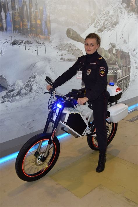 Police Ebike In Russia Seems Their Ebikes Are More Powerful Than The Ones We Have In Usa Rebikes
