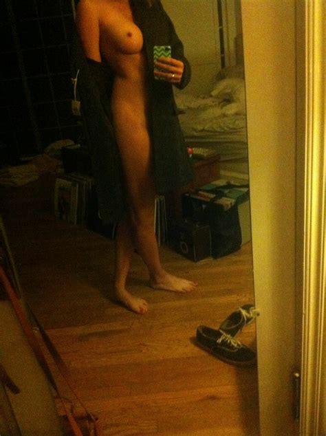 Toutes les photos volées de Brie Larson nue et seins nus focustheband com