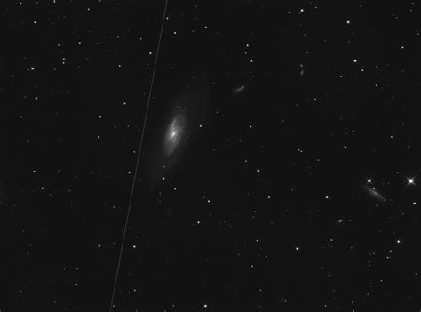 M106 Ngc 4258 Ugc 7353 Pgc 39600 Głęboki Kosmos Ds Astropolis