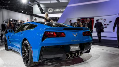 2014 c7 corvette ultimate guide. 2014 Corvette C7 Stingray Looks Great in Blue - autoevolution