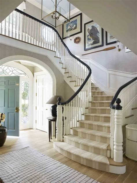 20 Stylish French Country Staircases Ideas You Should Try