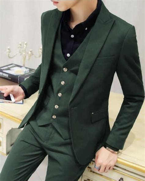 Dark Green 3 Pieces Mens Prom Suits Peak Lapel One Button Formal