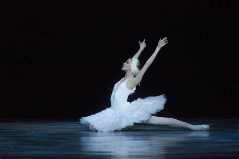 Mariinsky Ballet Featuring Hodsons Le Sacre Du Printemps Fokines