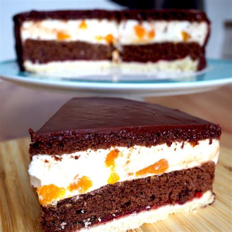 Wollen sie einen ganzen kuchen damit einstreichen, zerkleinern sie zunächst etwa 250 gramm schokolade oder kuvertüre. Mandarinen Torte - Einfache Torten für Anfänger | Rezept ...