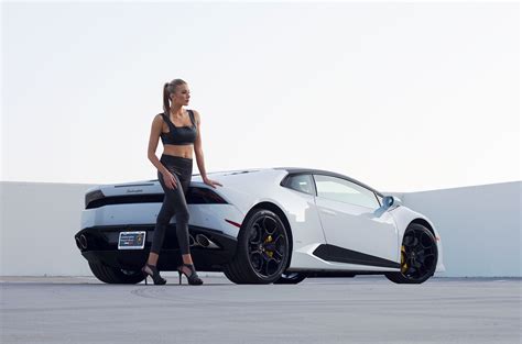 Cars And Girls Model Poses With Lamborghini Huracan Gtspirit
