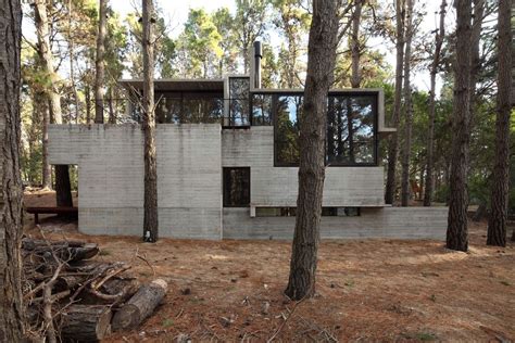 Casa Levels In Buenos Aires Argentina By Bak Arquitectos