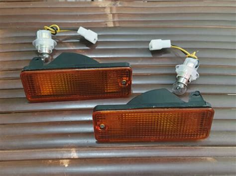 Daihatsu Hijet S S S Mini Truck Front Indicator Light Lamps Assy