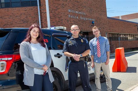 Pilot Internship Embeds Social Work Students In Willimantic Police