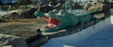 Seven Of The Creepiest Abandoned Amusement Parks Hiding In The Us