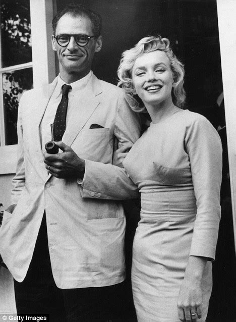 Marilyn Monroe And Arthur Miller Relationship HOT SEXY GIRL