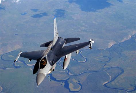 F 16 Combat Fighter Jet Us Air Force Defence Forum And Military