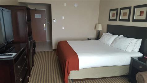 Newmarket Hotel And Suites Updated 2024 Prices Reviews And Photos Ontario