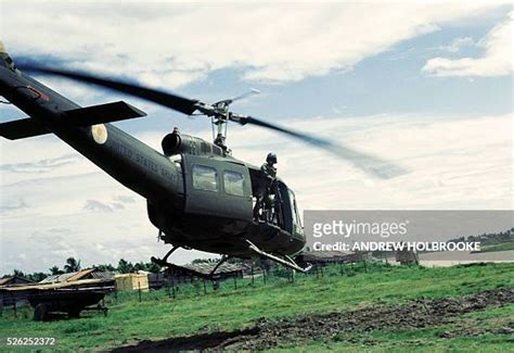 Helicopter Door Gunner Photos And Premium High Res Pictures Getty Images