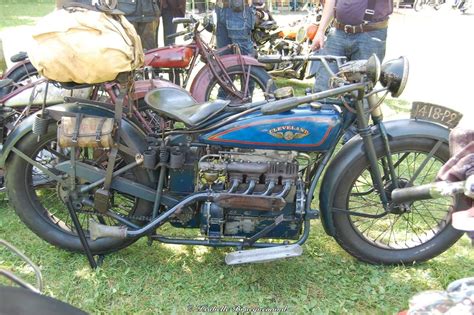 Our favorite builds from revival cycles' austin, texas, custom show. Pin by Romeo dasilva on Custom harleys | Cleveland ...