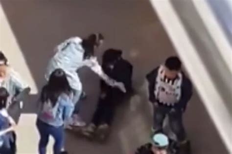 Heartbreaking Video Of Girl Being Attacked By Bullies Daily Star