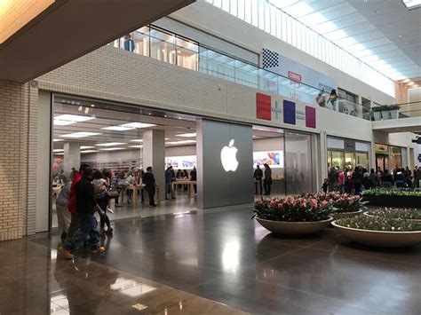 101 open jobs for computer support in dallas. Apple store - Picture of NorthPark Center, Dallas ...