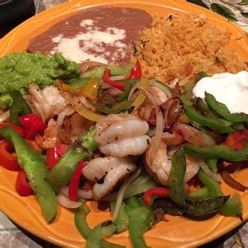 Oscar's is a longtime favorite stop for sacramento locals looking for good mexican food. Tres Hermanas - Mexican - Midtown - Sacramento, CA - Yelp
