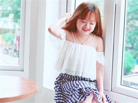 Cewek cantik dan seksi banyak sekali bisa anda dapatkan disini. Foto Cewek2 Cantik Lucu Berhijab Anak Remaja Sd - Silvy Gambar