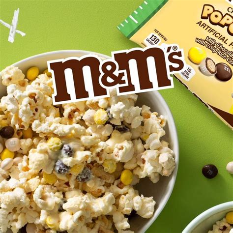 Mandms Popcorn Mix Video In 2020 Popcorn Recipes Chocolate Popcorn